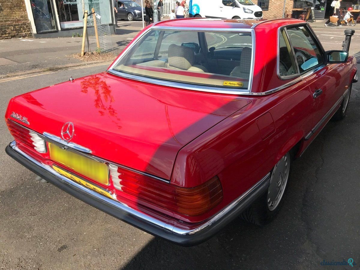 1988' Mercedes-Benz Sl Series photo #3