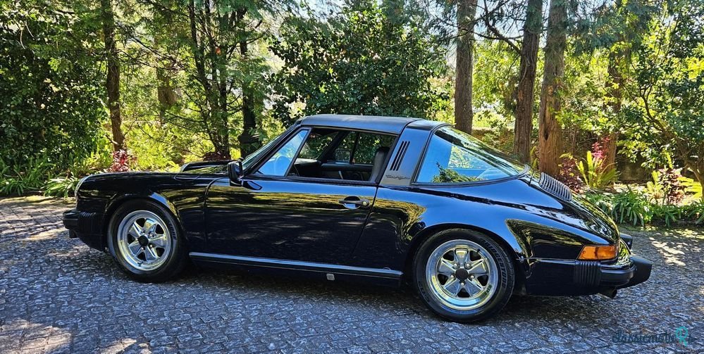 1983' Porsche 911 photo #2