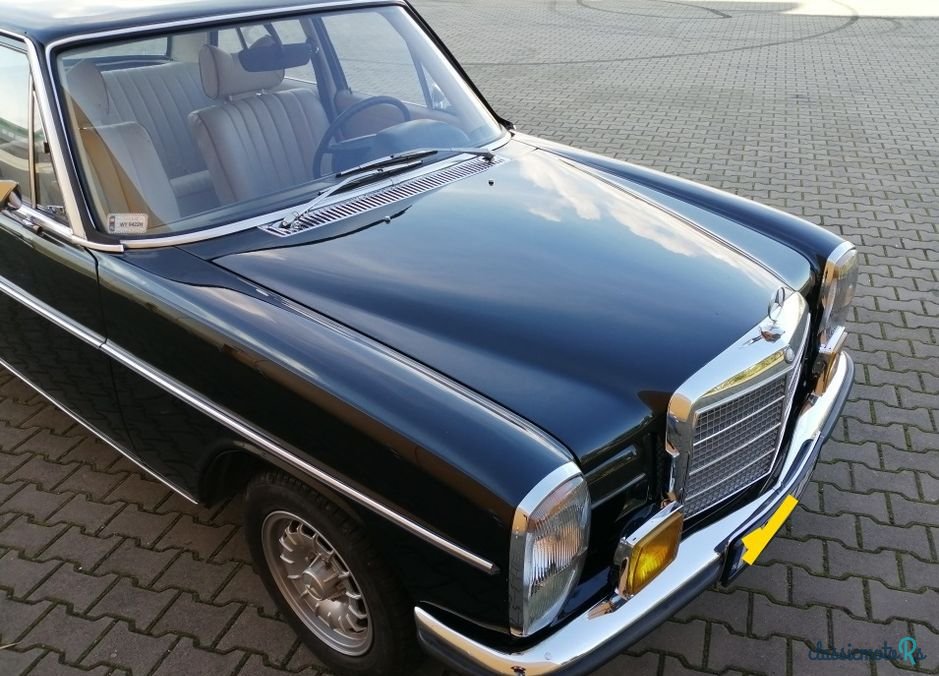 1976' Mercedes-Benz W115 photo #3