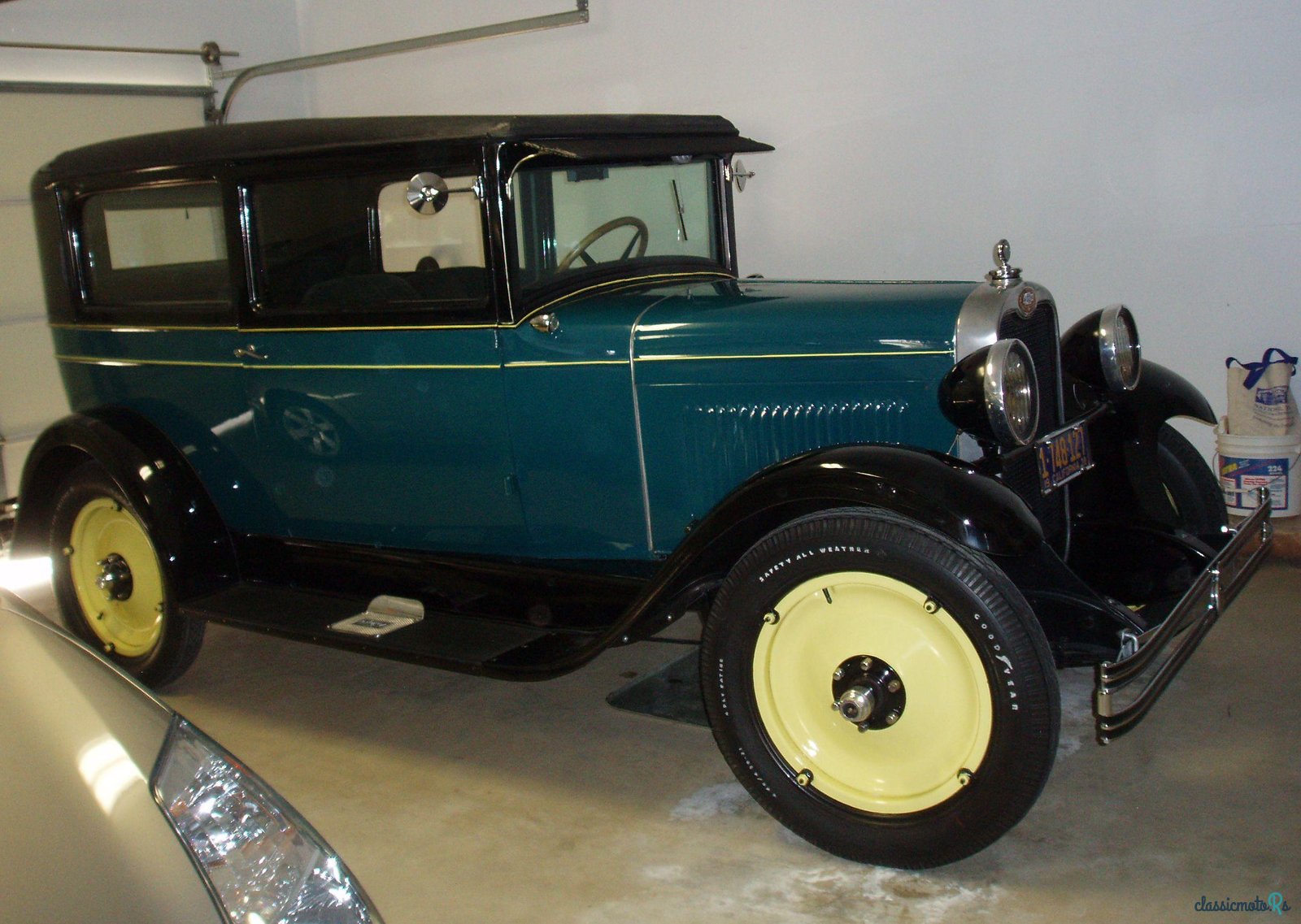 1928' Chevrolet photo #1