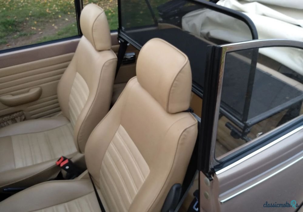 1971' Volkswagen Garbus photo #6