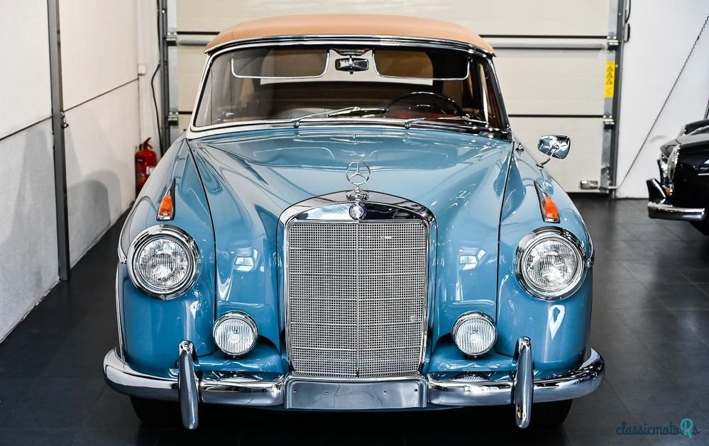 1957' Mercedes-Benz 220 S photo #3