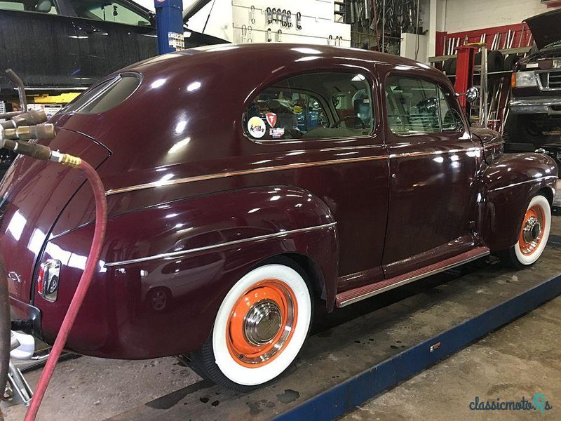 1941' Ford Super Deluxe photo #5