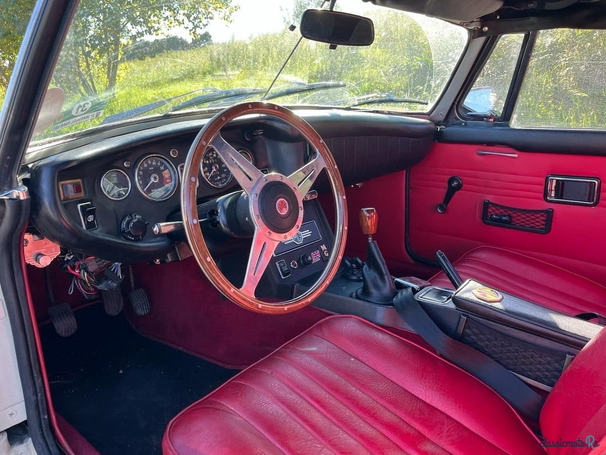 1969' MG MGB photo #6