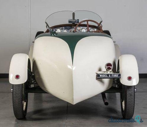 1930' Ford Model A Boat-Tailed photo #3