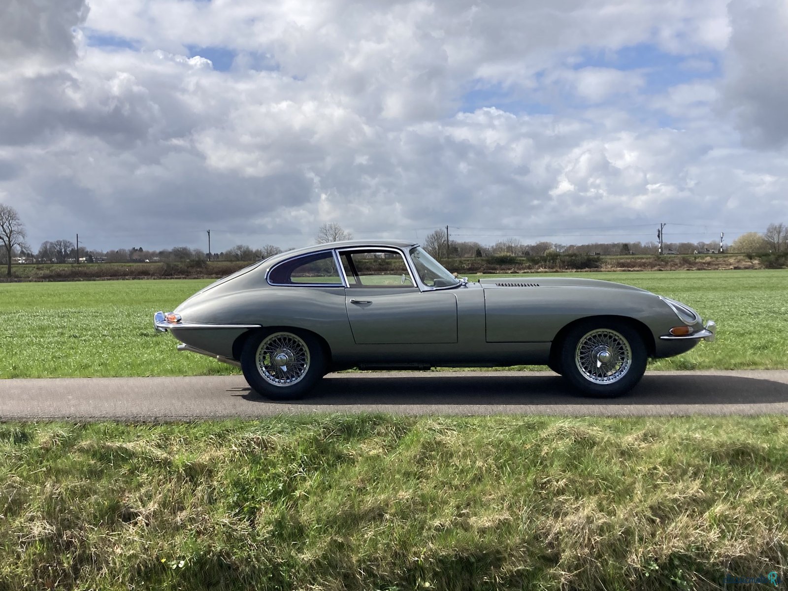 1965' Jaguar Series 1 photo #2