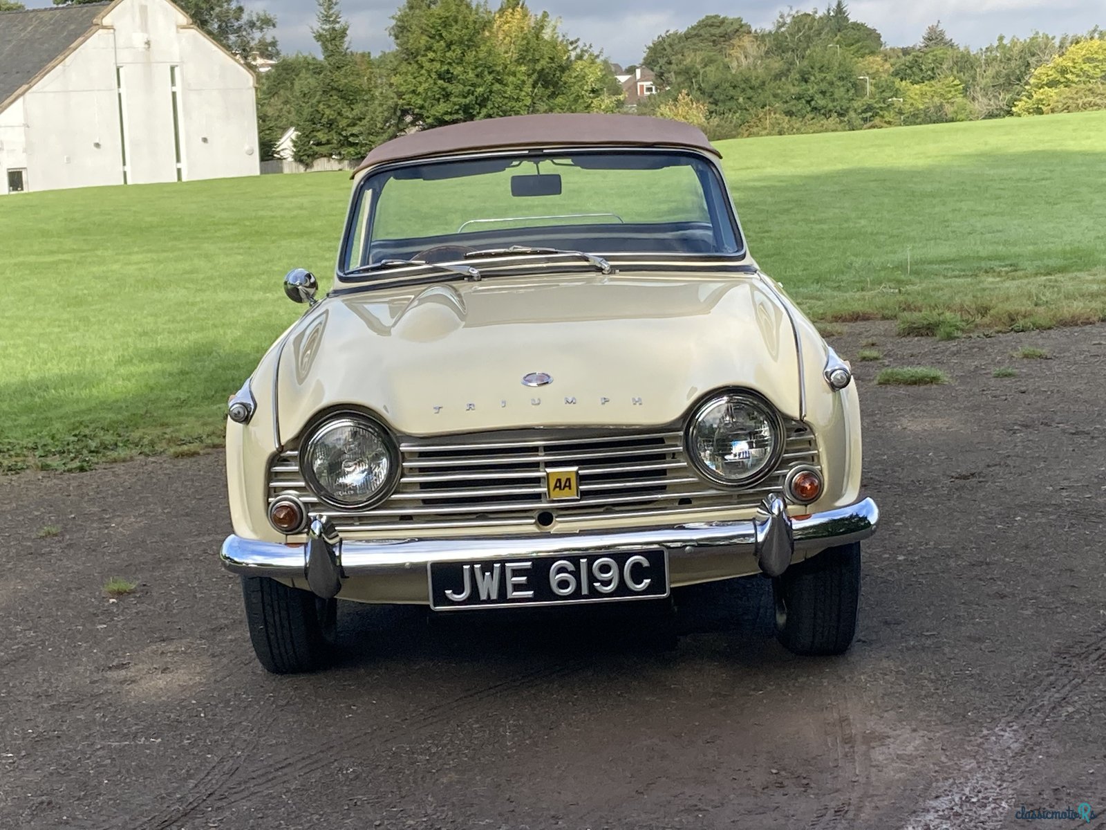 1967' Triumph TR4 photo #3