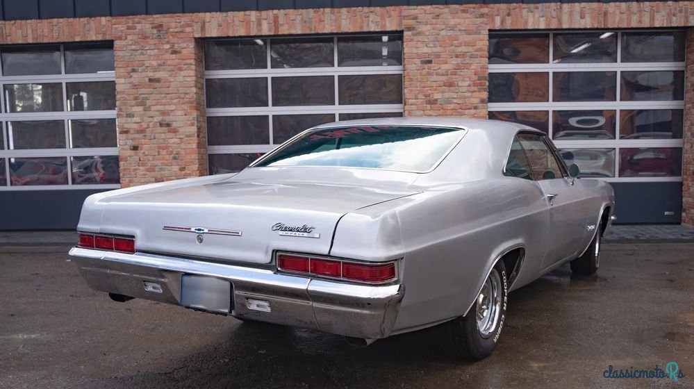 1966' Chevrolet Impala photo #3