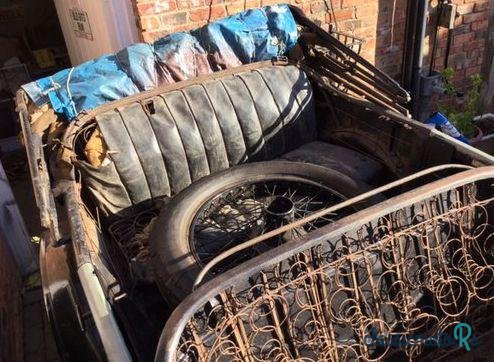 1920' Studebaker Light Six photo #1