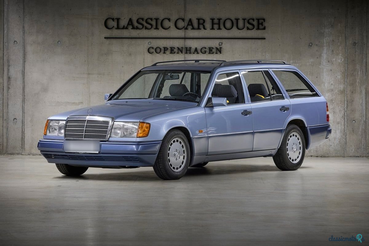 1990' Mercedes-Benz 230 photo #3