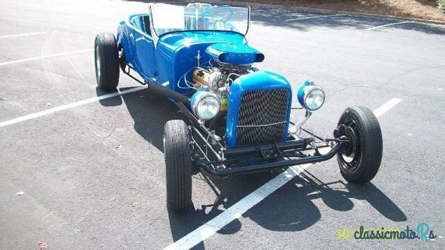 1927' Ford photo #3