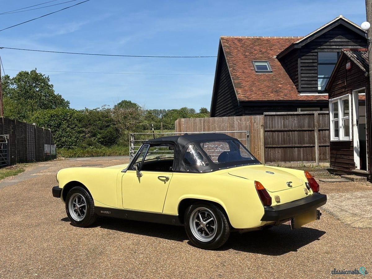 1977' MG Midget photo #2