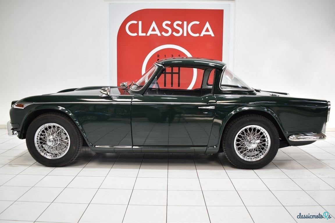 1967' Triumph TR4 photo #3