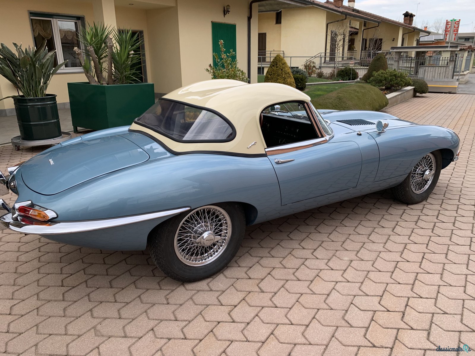 1964' Jaguar E-Type photo #2