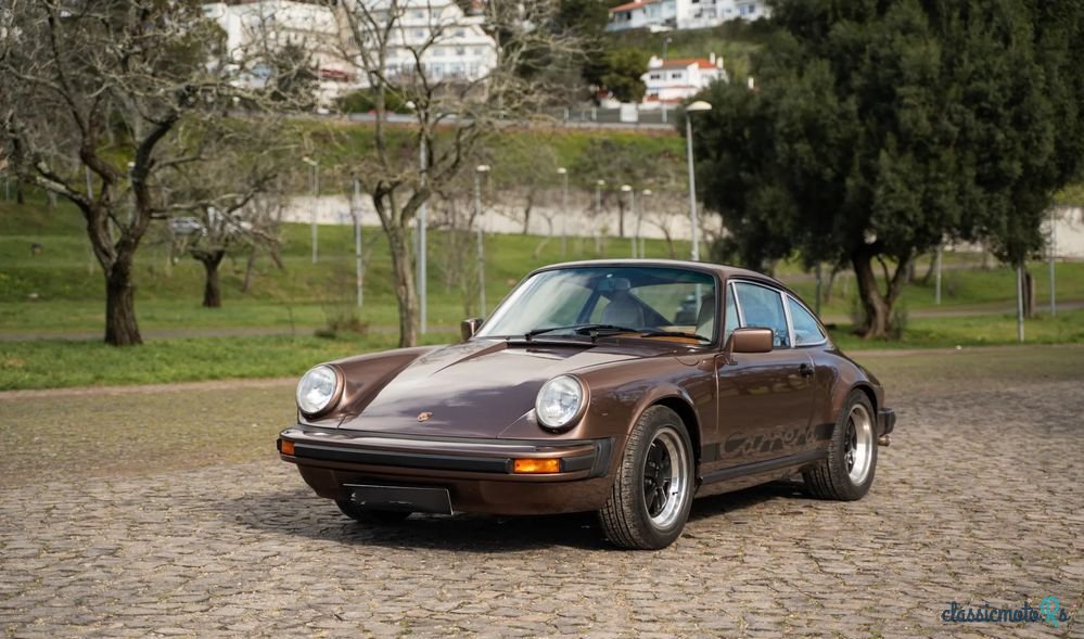 1976' Porsche 911 photo #1