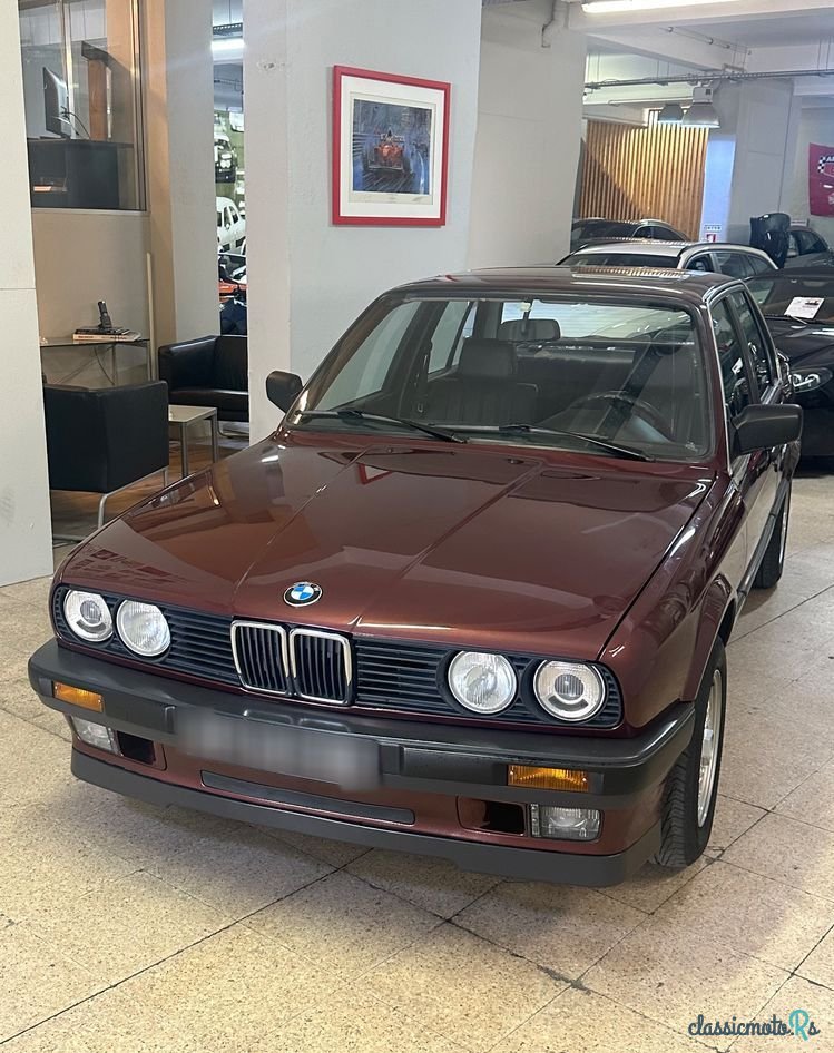 1990' BMW Série 3 I photo #4