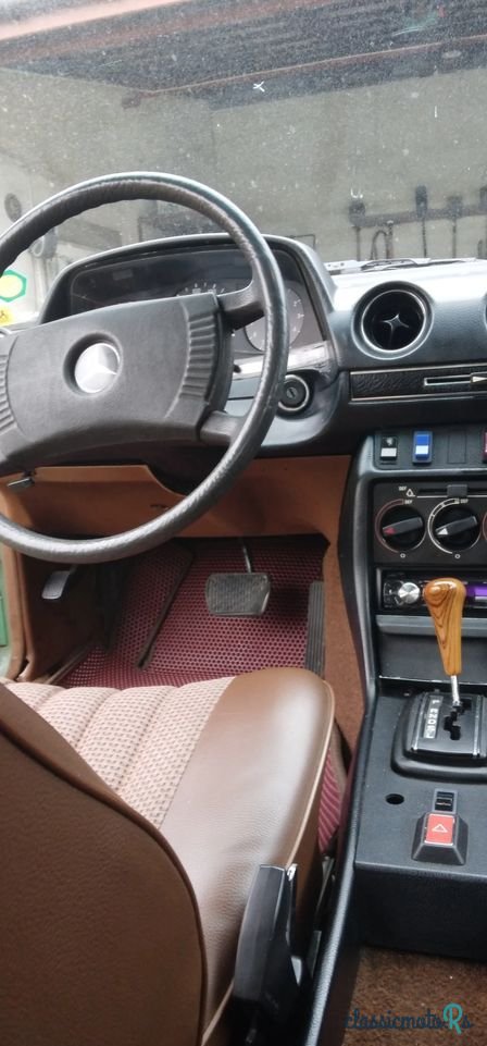 1976' Mercedes-Benz W123 photo #4