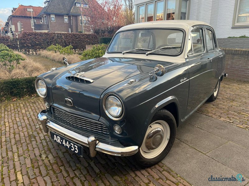 1955' Austin A50 Cambridge Deluxe photo #1