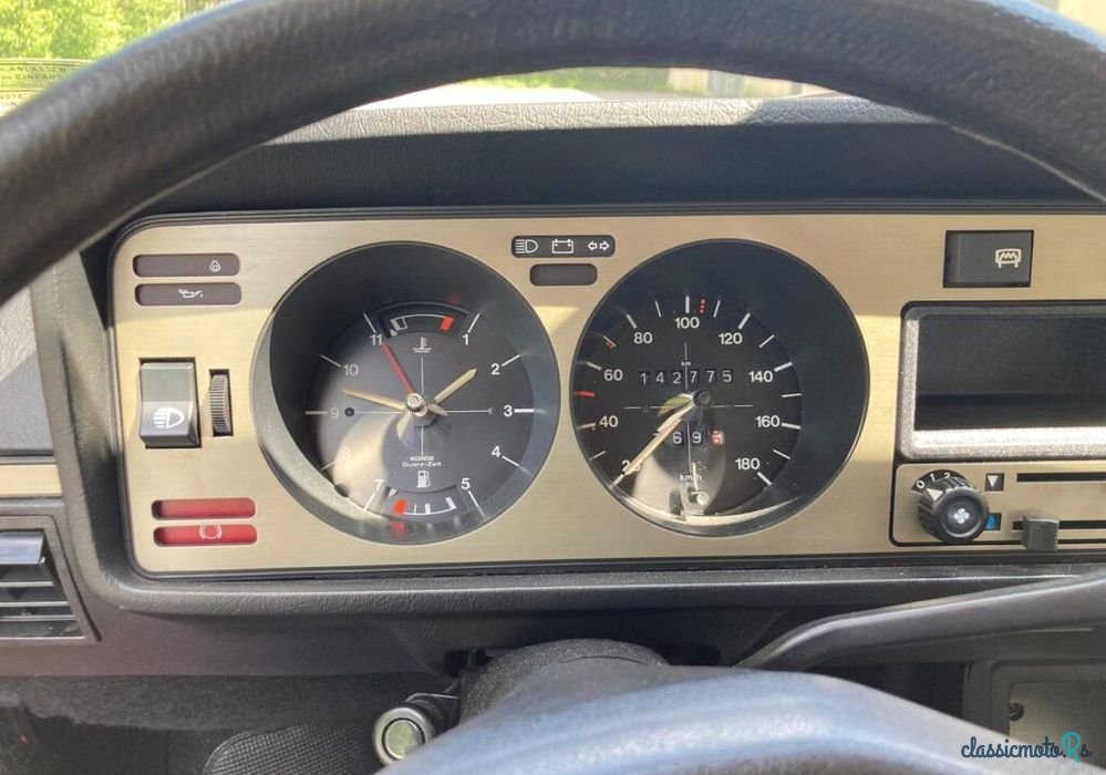 1979' Volkswagen Golf 1.6 D photo #3