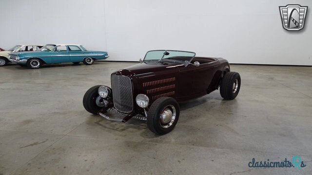 1932' Ford photo #2