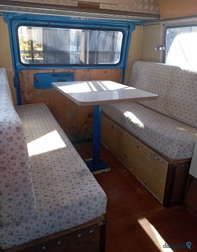 1977' Mercedes-Benz 206D photo #5