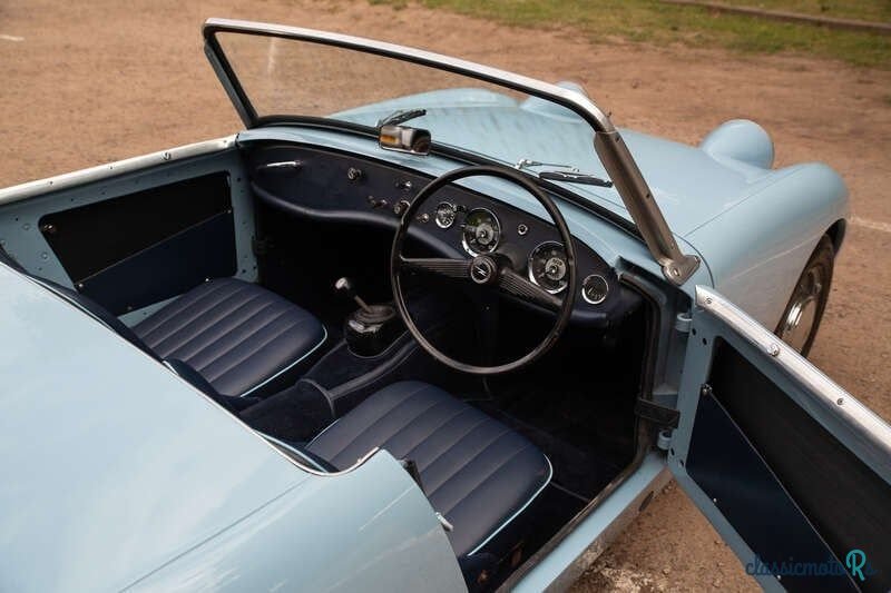 1961' Austin 10 photo #2