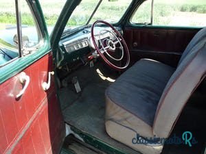 1948' Ford Deluxe photo #3