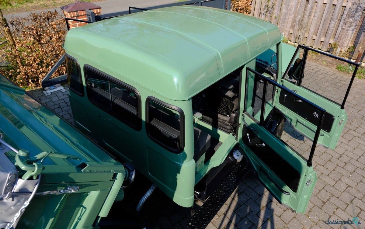 1971' Mercedes-Benz Unimog photo #2