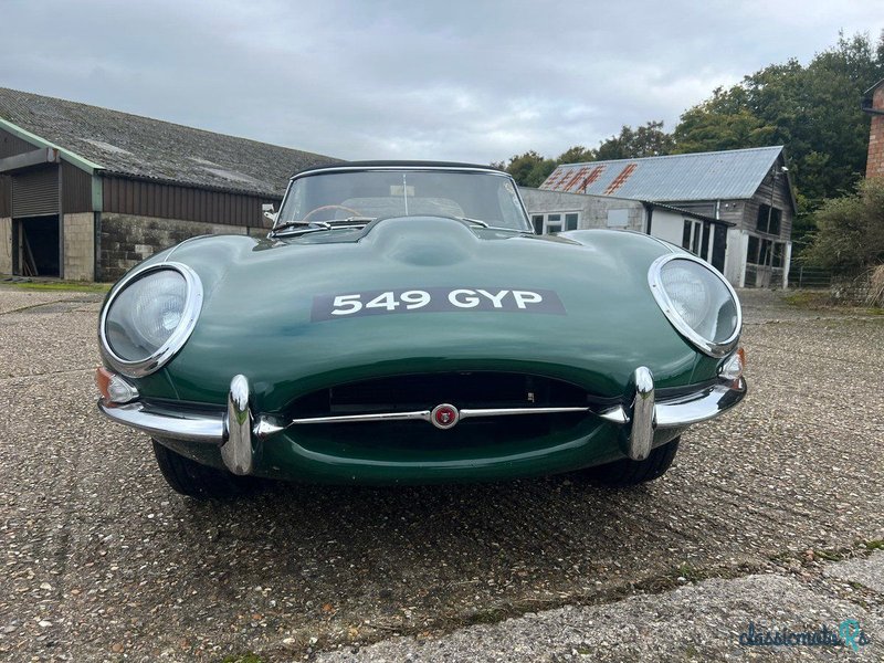 1964' Jaguar E-Type photo #3