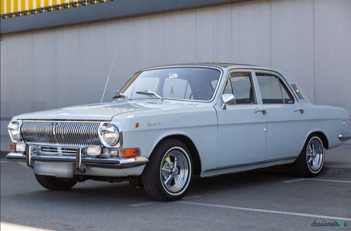 1981' Gaz 24 photo #1