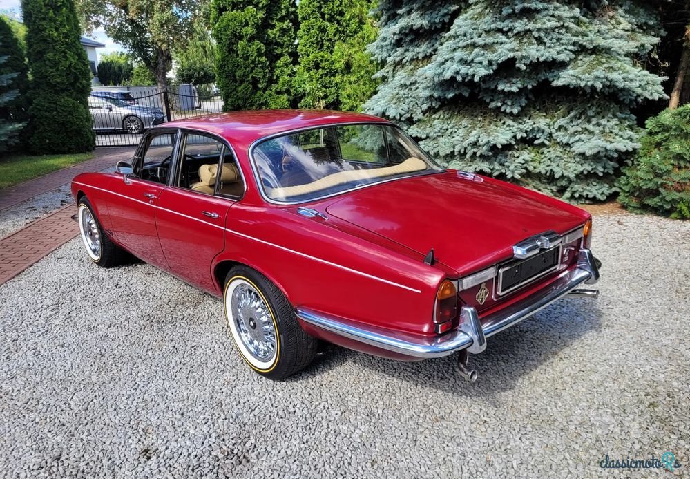 1973' Jaguar XJ photo #4