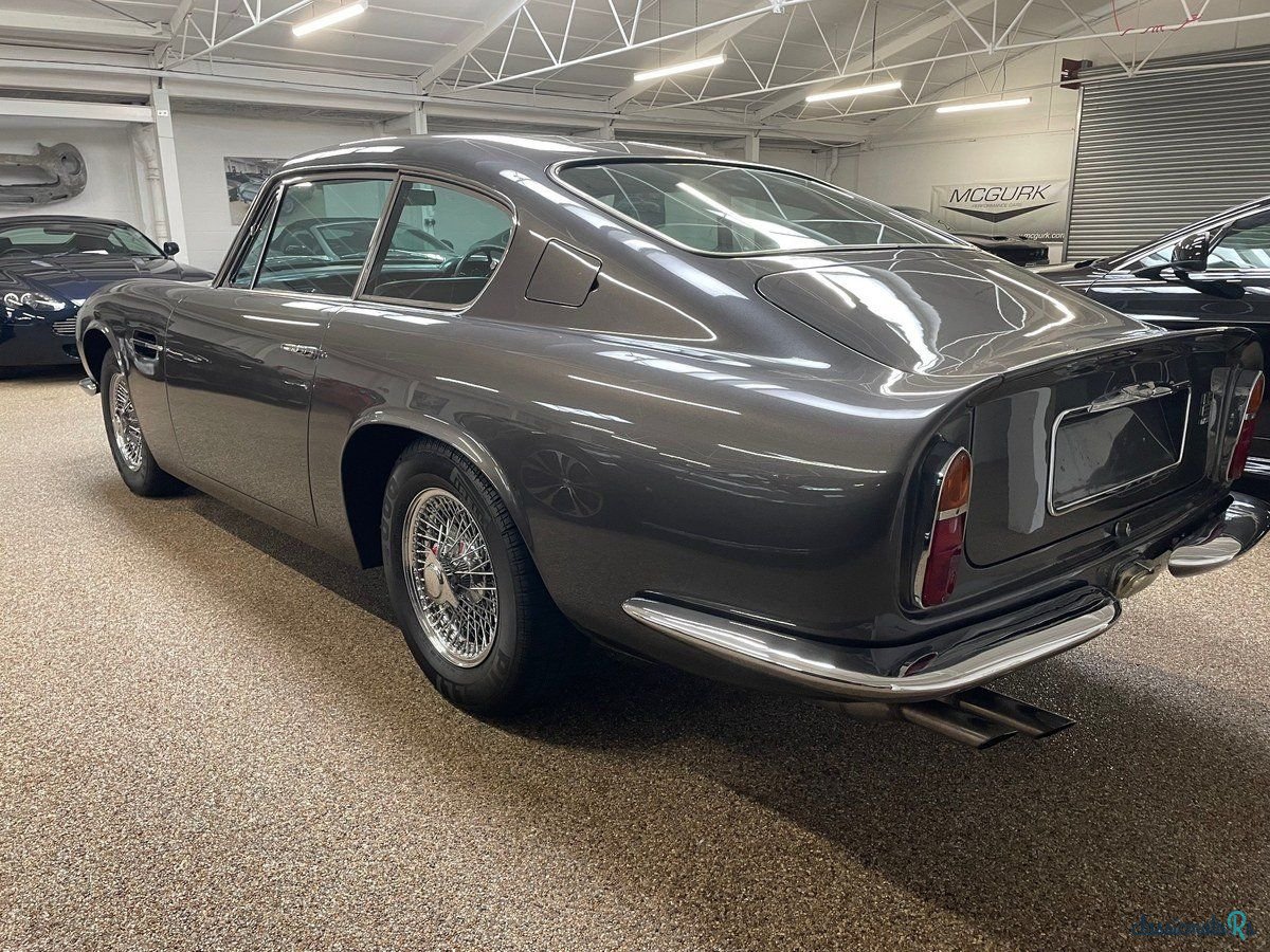 1970' Aston Martin DB6 photo #5