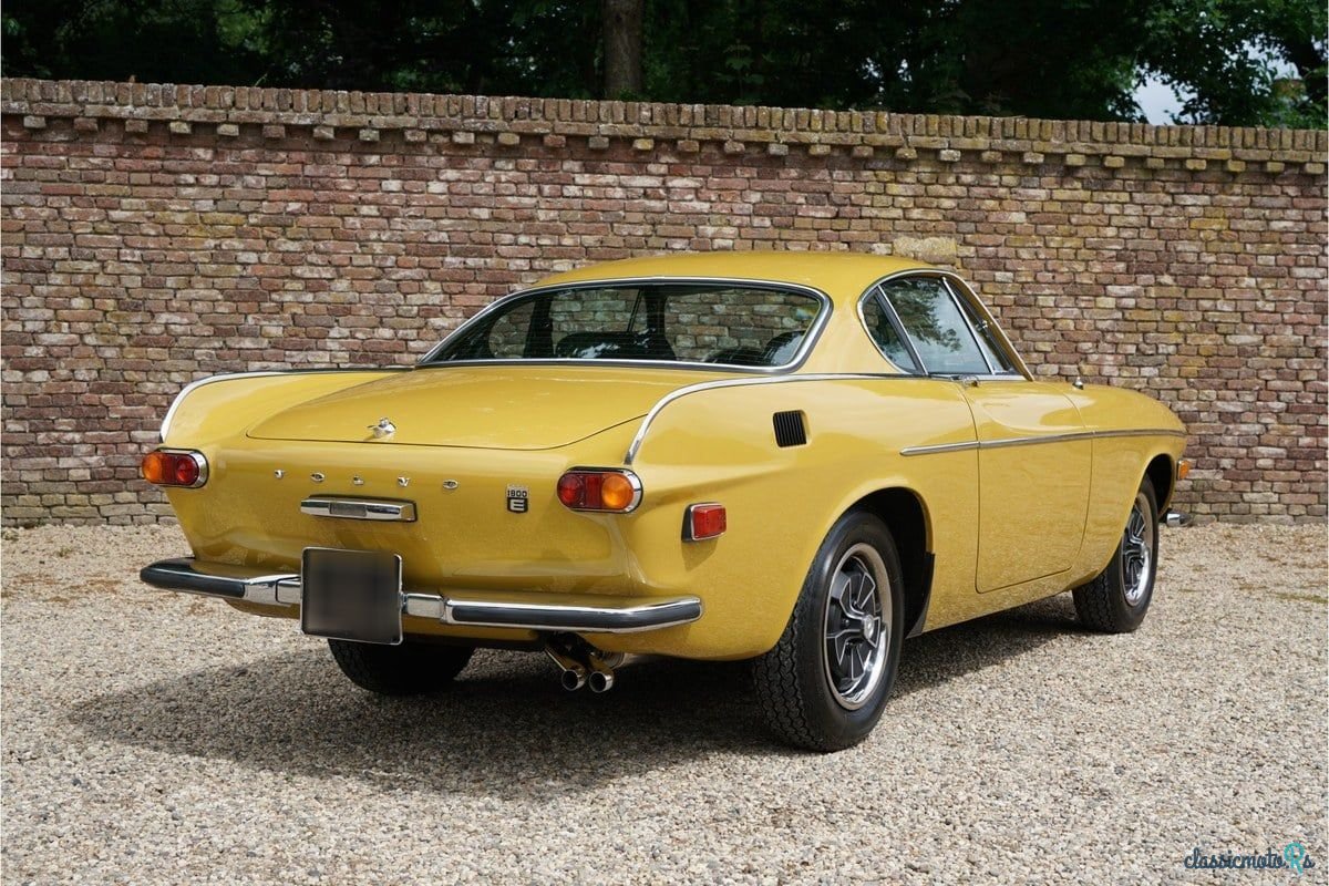 1971' Volvo 1800E photo #2