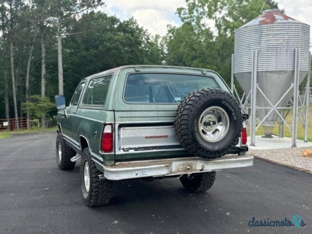 1977' Dodge Ramcharger photo #5