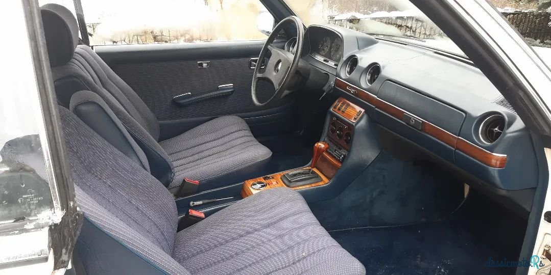 1980' Mercedes-Benz W123 photo #5