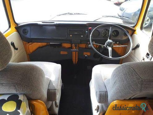 1976' Volkswagen Camper photo #4