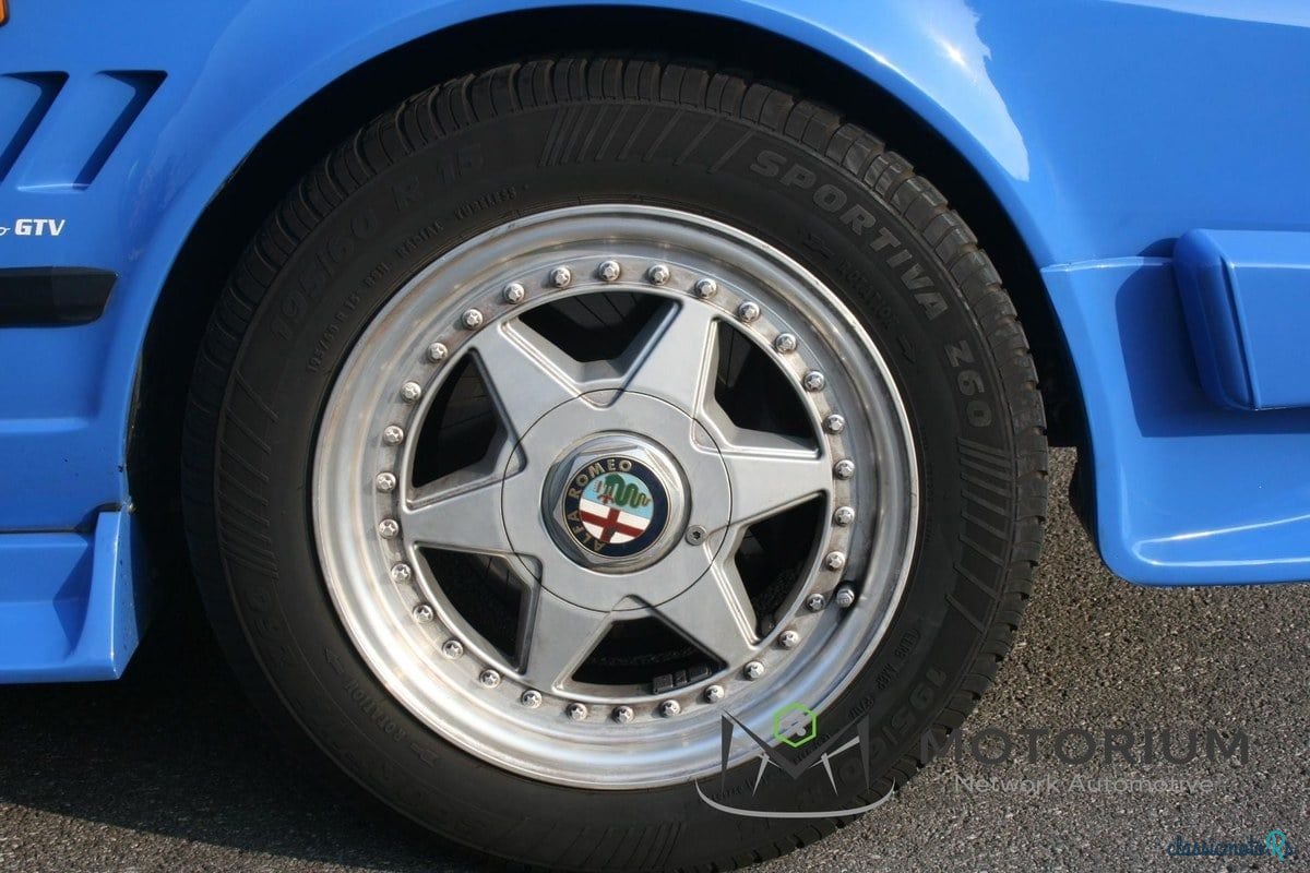 1983' Alfa Romeo GTV photo #6