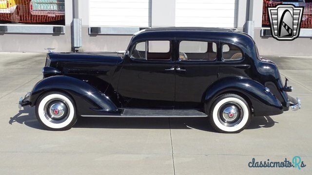 1937' Packard Model 115C photo #2