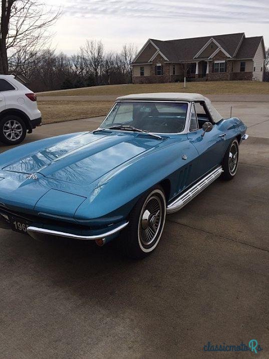 1965' Chevrolet Corvette photo #3