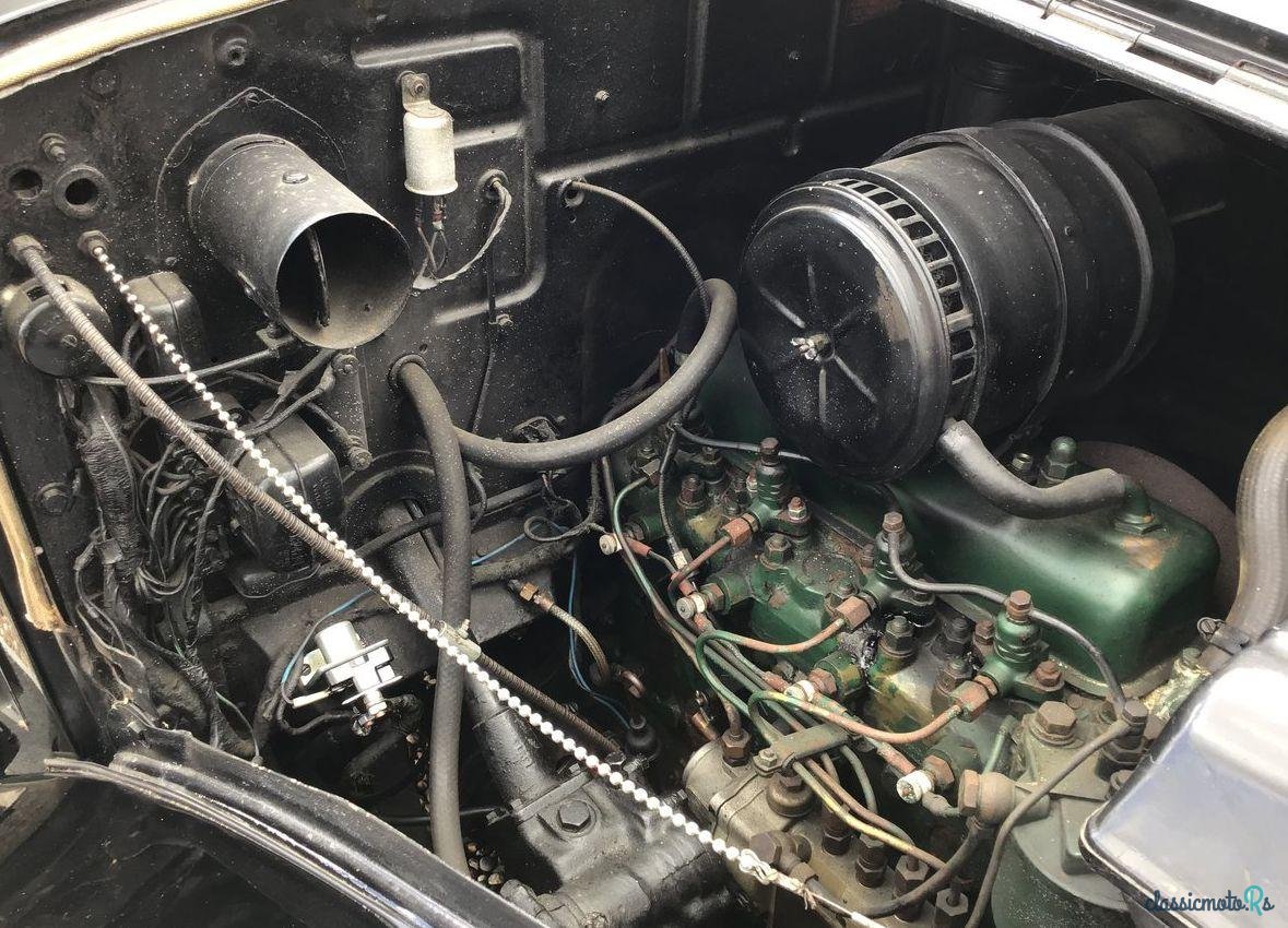 1957' Austin Fx3 London Taxi photo #4