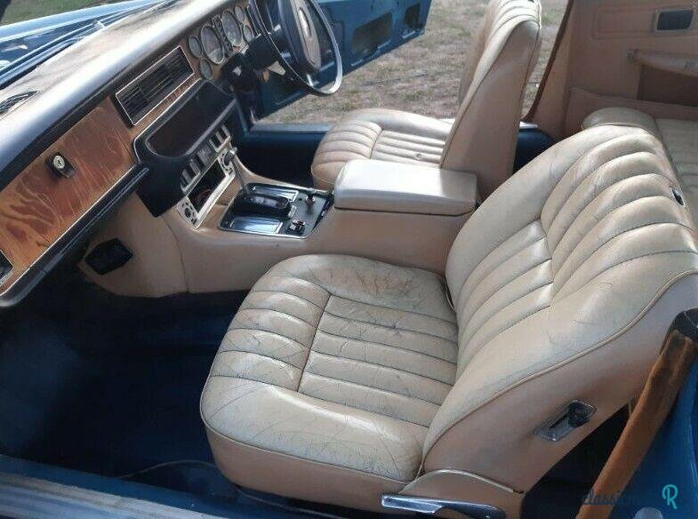 1977' Daimler photo #3