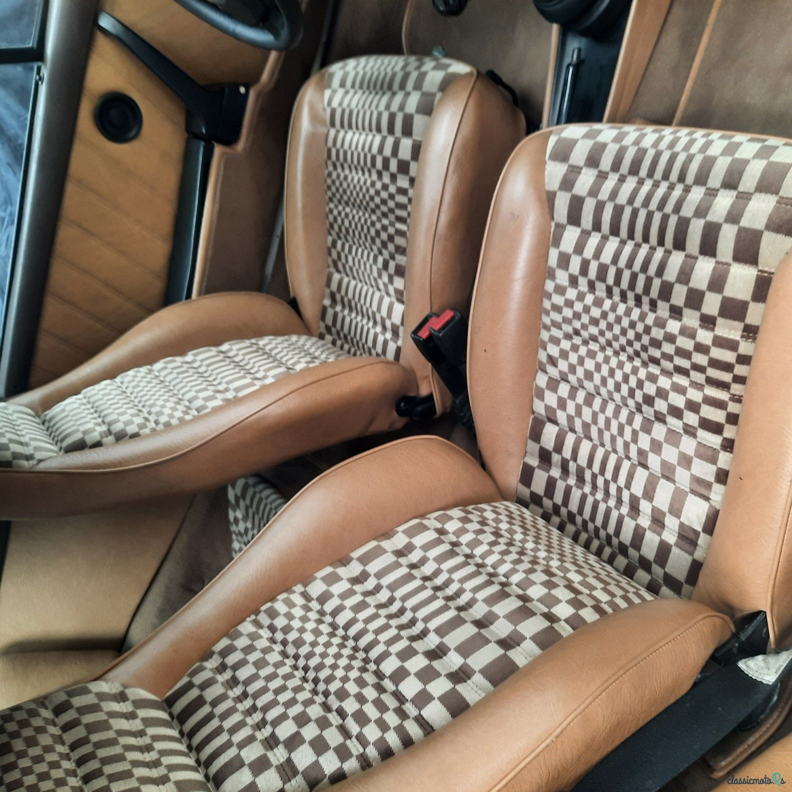 1982' Porsche 911 Targa photo #4