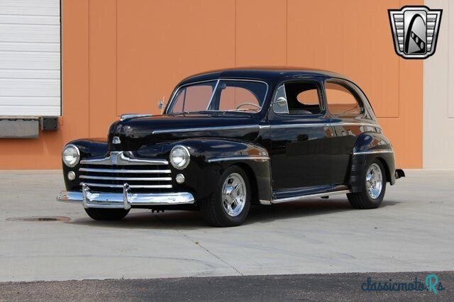 1948' Ford Deluxe photo #4