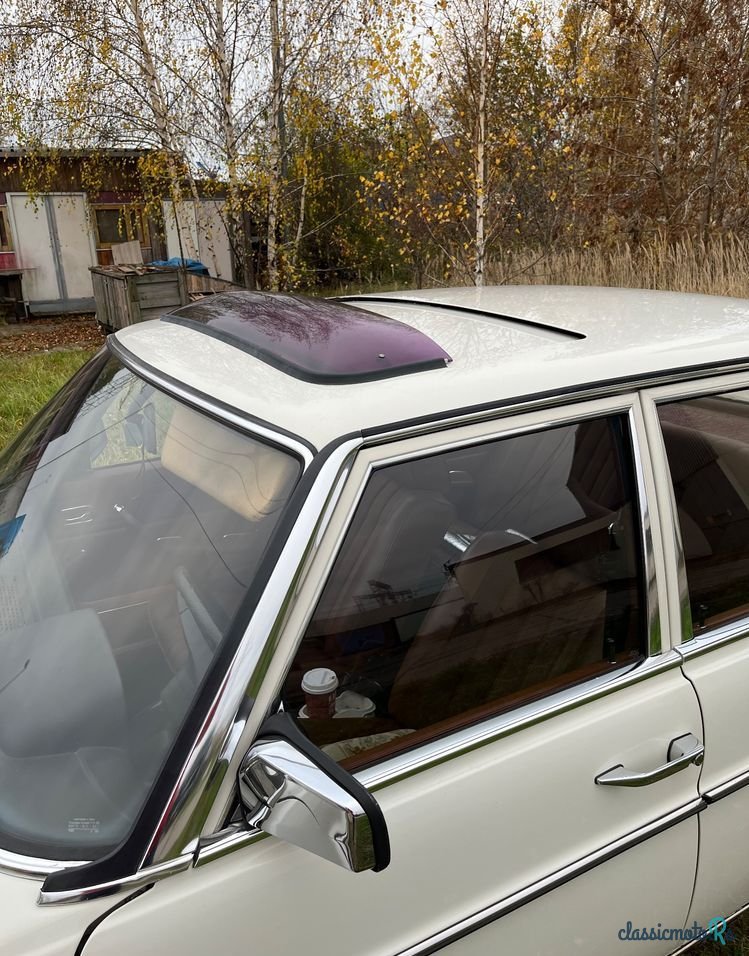 1974' Mercedes-Benz W123 photo #6