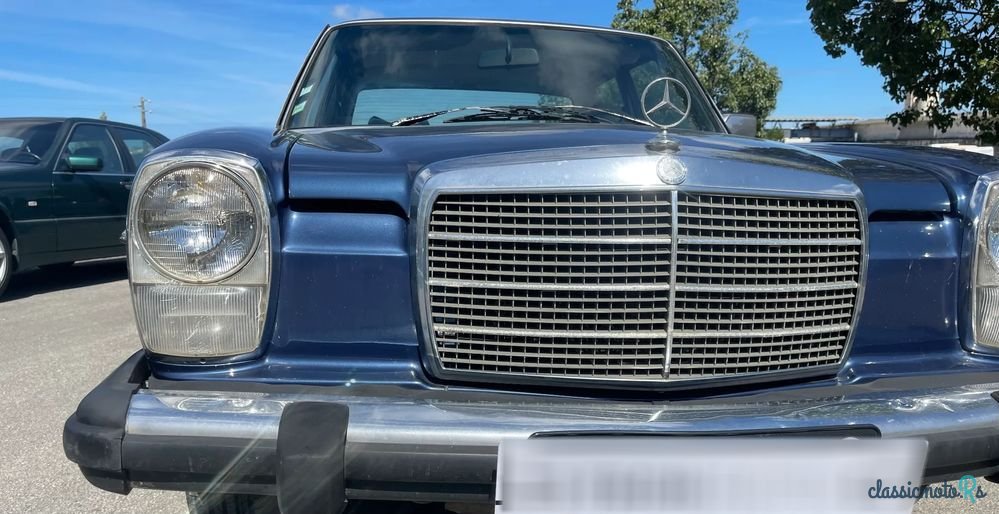 1974' Mercedes-Benz 240 photo #4