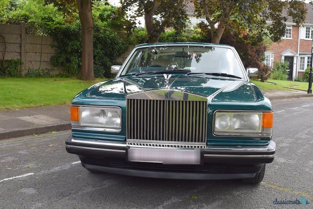 1990' Rolls-Royce Silver Spirit photo #2
