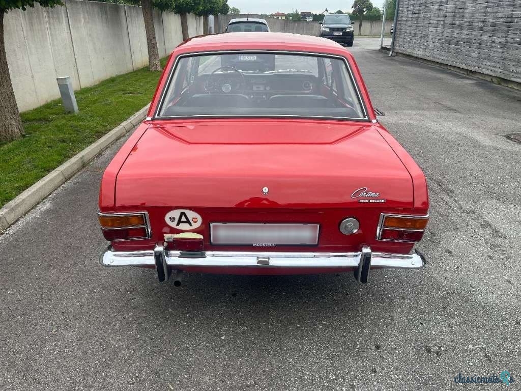 1968' Ford Cortina MkII photo #4