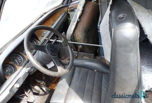 1973' BMW 3.0 Cs Project-Car photo #3