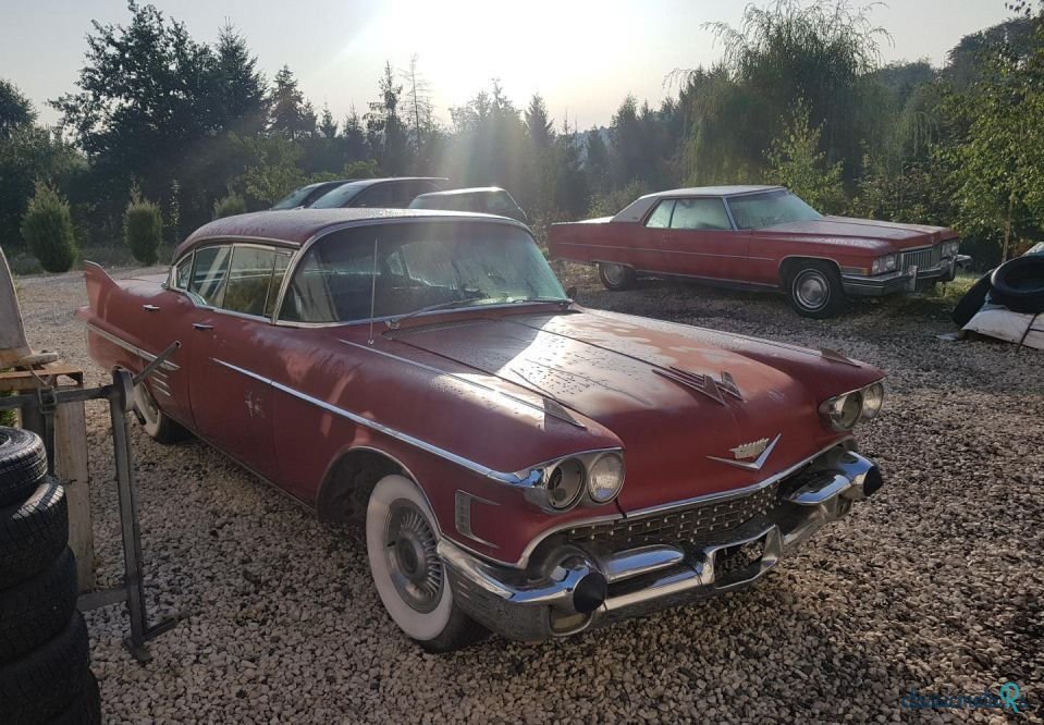 1958' Cadillac Deville photo #1