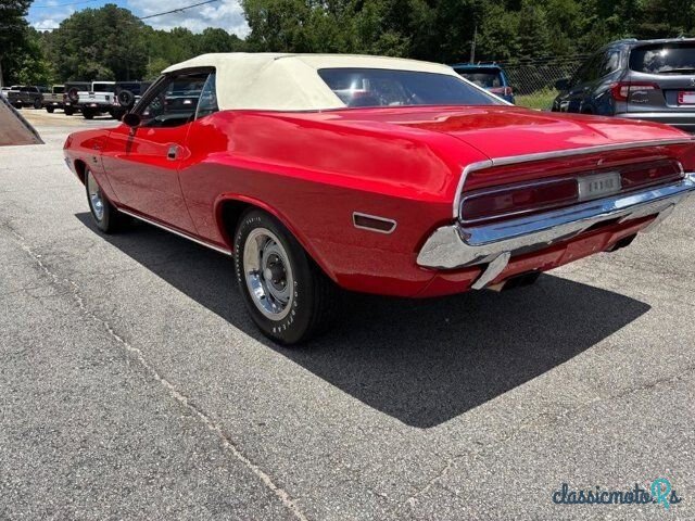1970' Dodge Challenger photo #5